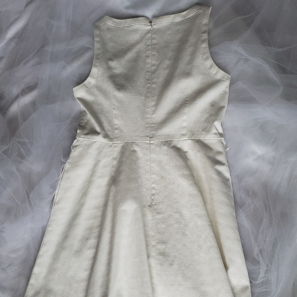 Ann Taylor Midi Dress - Picture 5 of 6